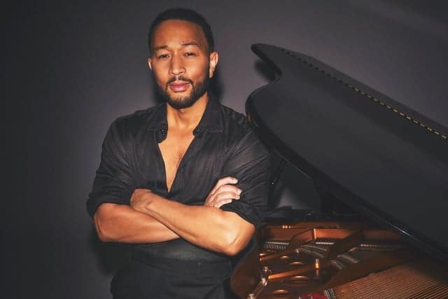 John Legend til Vaulen 2025